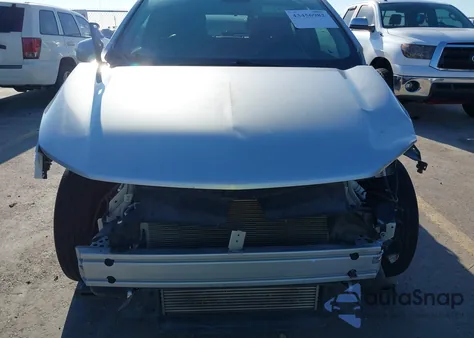 2018 Chevrolet Trax Lt z USA, uszkodzony, nr VIN KL7CJLSB2JB583233